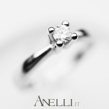 One Diamond Ring 0.20 Carats F-VS1 GIA