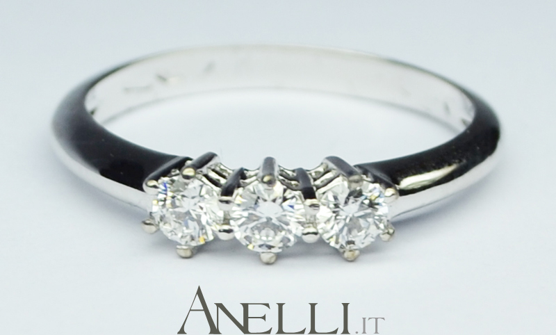 Anello Trilogy 0,36 carati E-VVS1