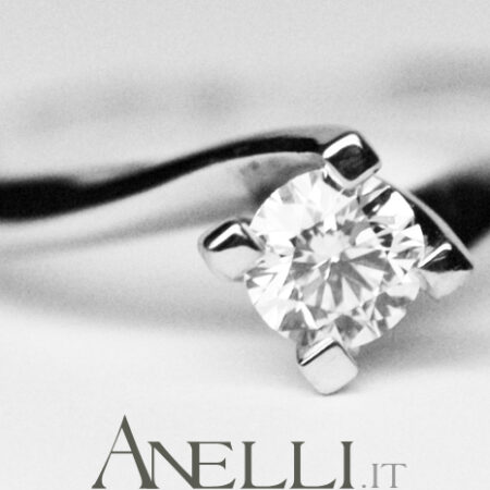 Engagement Ring 0.40 Ct E-VVS1 GIA