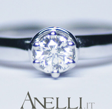 Engagement Ring 0.38 Carats G-VS1 GIA