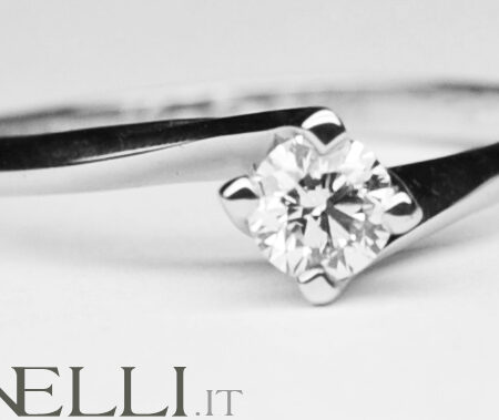 One Diamond Ring 0.25 Carats F-VVS1 GIA