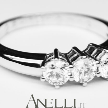 Trilogy con Diamanti 0,51 carati F-IF