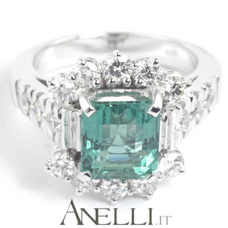 Anello con Smeraldo Colombiano di 4 carati