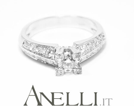 Diamonds Ring 0.65 Carats F-VVS1 GIA