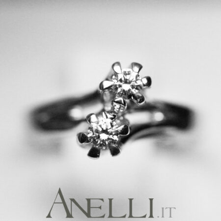 Anello Giulietta e Romeo o Contrariè da 0,16 ct.