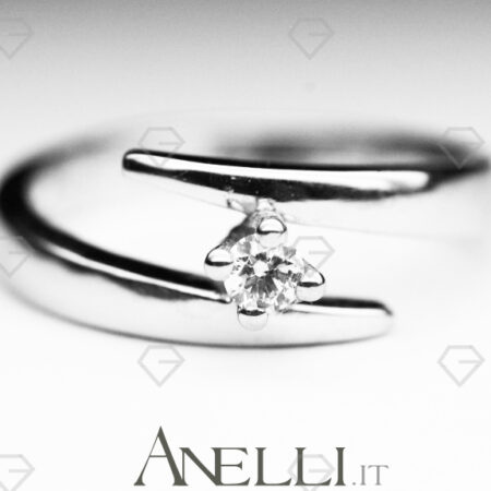 Diamond Solitaire Ring 0.15 Carats F-VVS1