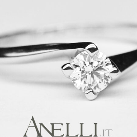 Solitaire Ring 0.20 Carats D-VS1 GIA