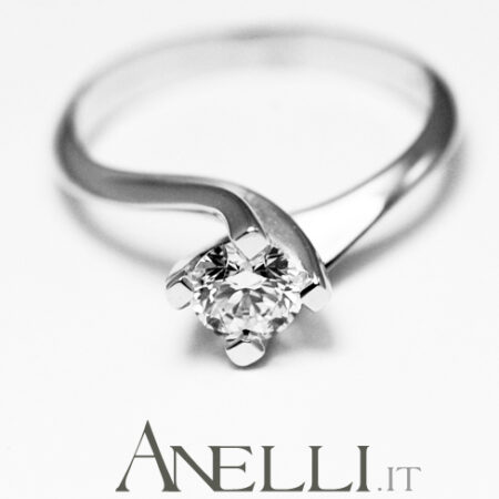 Solitaire Ring 0.38 Carats F-VVS1 GIA