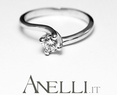 Solitaire Ring 0.20 Carats E-VS1 GIA