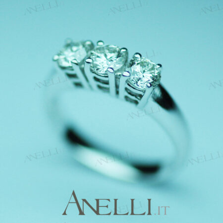 Anello trilogy 0,75 carati Diamanti colore F GIA
