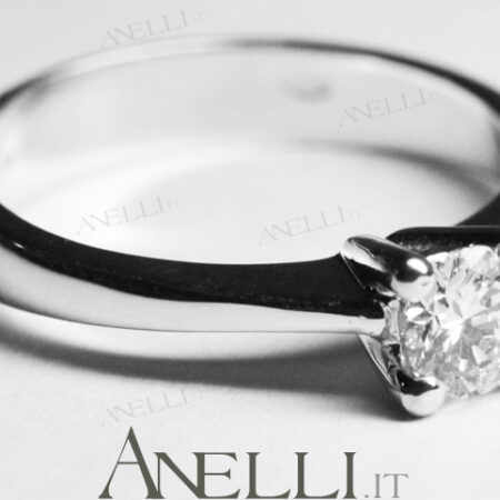 Solitaire Ring 0.35 Carats E-VVS1 GIA