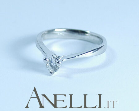 One Diamond Ring 0.30 Carats H-VS2 GIA