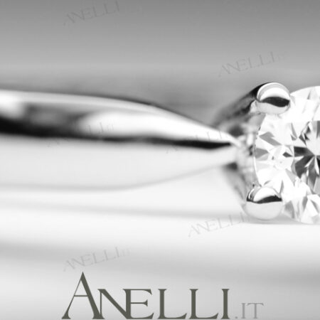 Engagement Ring 0.38 Carats F-VVS1 GIA