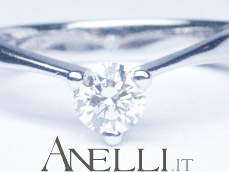 Engagement Ring 0.45 Carats F-VS1