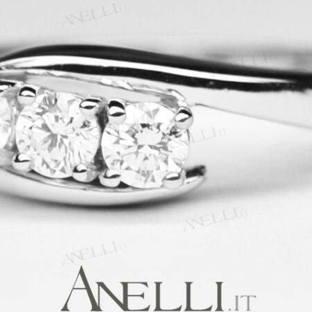 Trilogy 0,60 carati colore D purezza VVS1