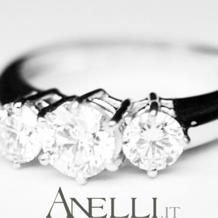 Trilogy con solitario centrale (Colore F - Purezza VVS1) GIA