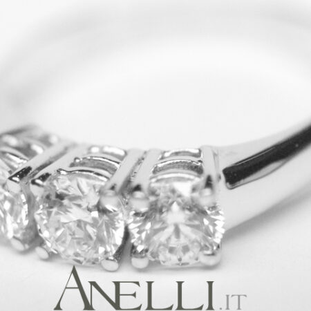 Trilogy 3 Diamanti da 0.50 carati colore D purezza IF GIA