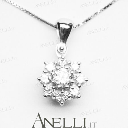 Ciondolo a Fiore con Diamanti 0.55 carati F-VS1